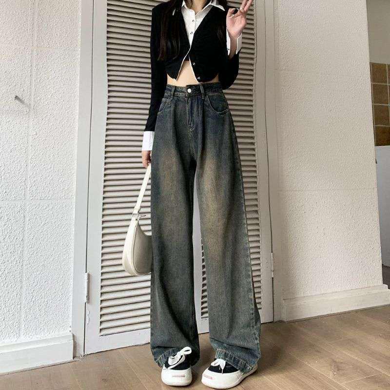 Cement Gray High-Waisted Wide-Leg Jeans for Women - Petite, Loose Fit, Retro Style, Autumn/Winter Collection L
Cement Gray High-Waisted Wide-Leg Jeans for Women - Petite, Loose Fit, Retro Style, Autumn/Winter Collection L