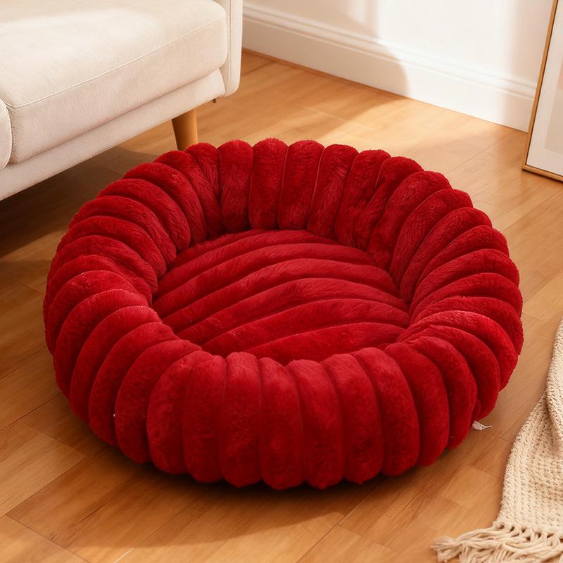 Cozy Plush Pet Bed for Cats & Small Dogs - Round Winter Warmth for Dogs, Rabbits, Teddy & Bichon 40cm
Cozy Plush Pet Bed for Cats & Small Dogs - Round Winter Warmth for Dogs, Rabbits, Teddy & Bichon 40cm