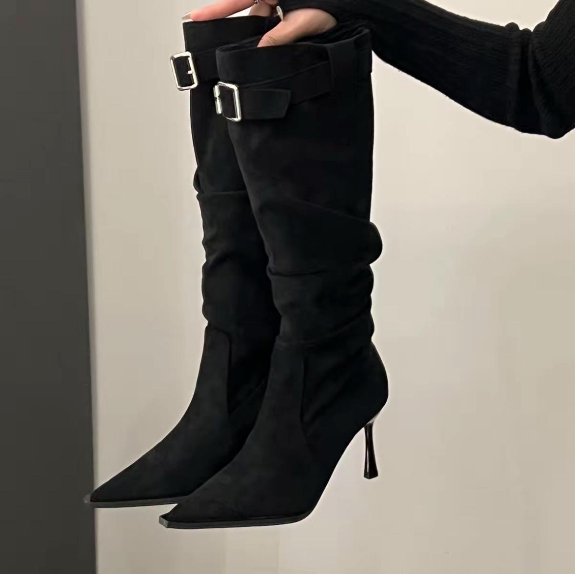 French pointed high-heeled pleated long boots women s autumn and winter wear Spice girl belt buckle knee knight boots 39
French pointed high-heeled pleated long boots women s autumn and winter wear Spice girl belt buckle knee knight boots 39