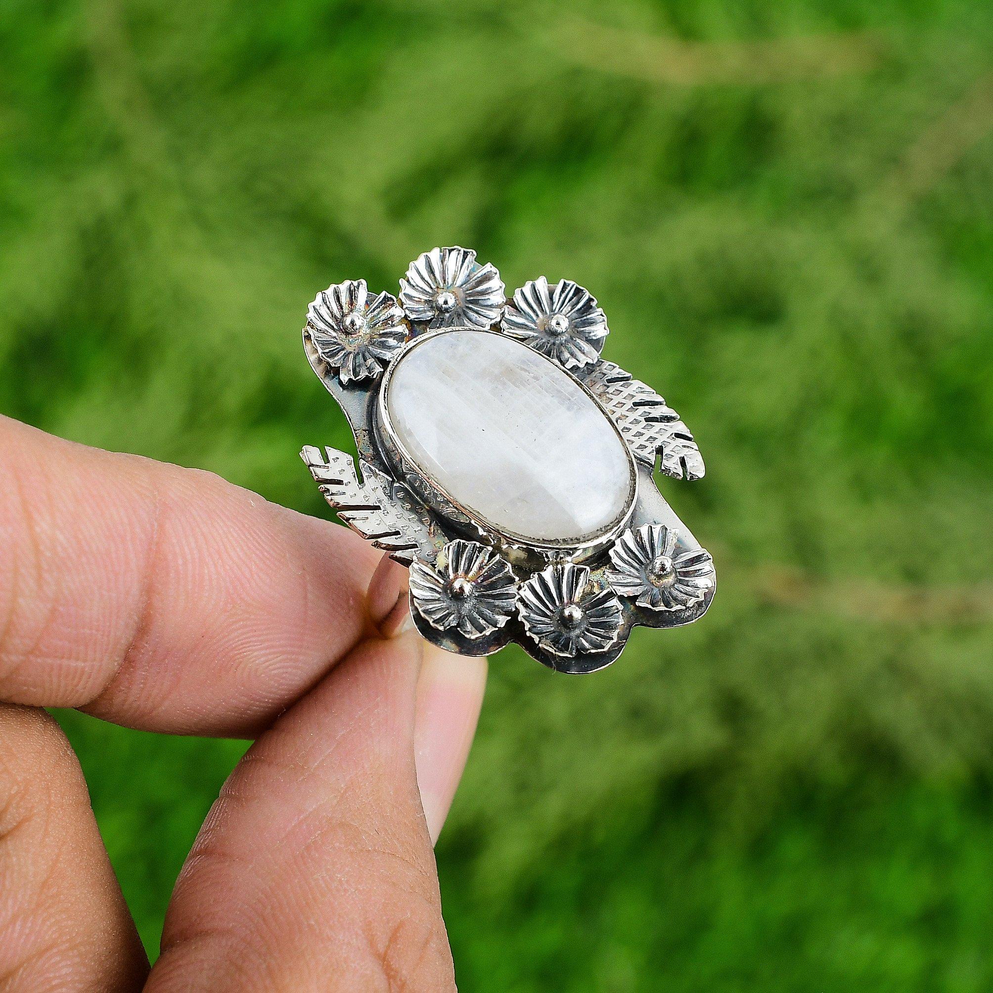 Natural Rainbow Moonstone Gemstone Statement Flower Adjustable Ring 925 Silver Adjustable
Natural Rainbow Moonstone Gemstone Statement Flower Adjustable Ring 925 Silver Adjustable