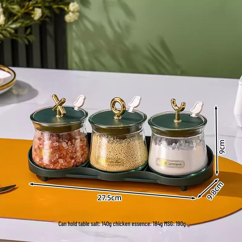 Tao Tao Mei Glass Spice Jar Set
Tao Tao Mei Glass Spice Jar Set