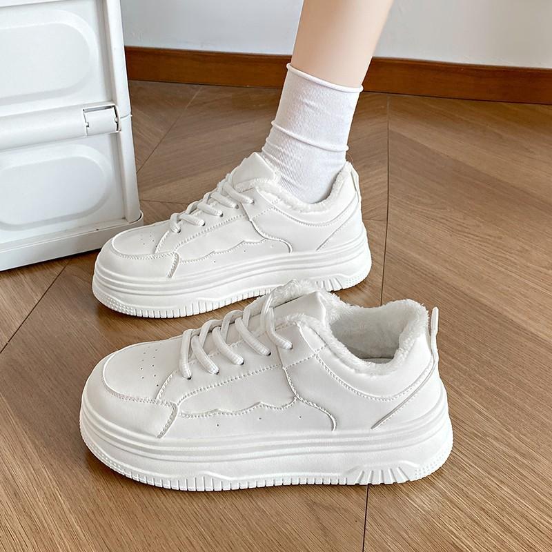 Теплые флисовые маленькие белые туфли женские 2024 новые зимние хлопковые туфли ins tide корейская версия универсальные спортивные туфли на плоской подошве 40
Теплые флисовые маленькие белые туфли женские 2024 новые зимние хлопковые туфли ins tide корейская версия универсальные спортивные туфли на плоской подошве 40
