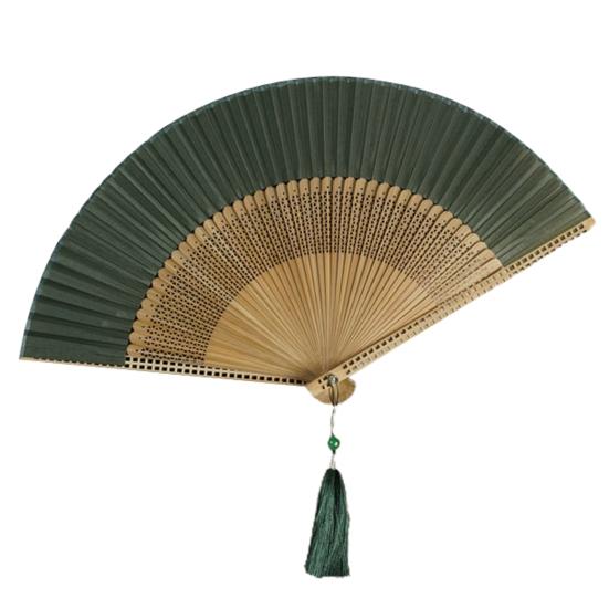 Складной веер в винтажном стиле с кисточкой для танцев, ручной веер с бамбуковой ручкой, складной веер из искусственного шелка, свадебный веер, реквизит для фотосессии
Складной веер в винтажном стиле с кисточкой для танцев, ручной веер с бамбуковой ручкой, складной веер из искусственного шелка, свадебный веер, реквизит для фотосессии