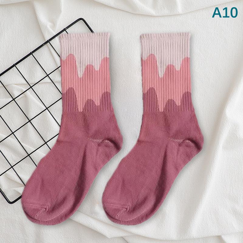 1 Pair Autumn Winter Women Cotton Warm Socks Spring Lady Graffiti Ladies Candy Color Middle Tube Socks For Women
1 Pair Autumn Winter Women Cotton Warm Socks Spring Lady Graffiti Ladies Candy Color Middle Tube Socks For Women