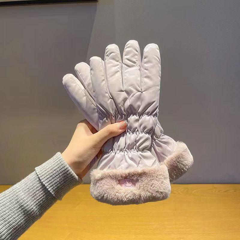 Winter gloves fashionable women s cycling warm gloves cute touch screen windproof and cold proof piled thickened cotton gloves One size fits all
Winter gloves fashionable women s cycling warm gloves cute touch screen windproof and cold proof piled thickened cotton gloves One size fits all