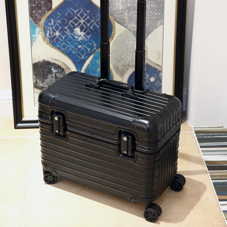 18-Inch Aluminum-Magnesium Alloy Flip-Top Tripod and Camera Carry-On Case 20-inch
18-Inch Aluminum-Magnesium Alloy Flip-Top Tripod and Camera Carry-On Case 20-inch
