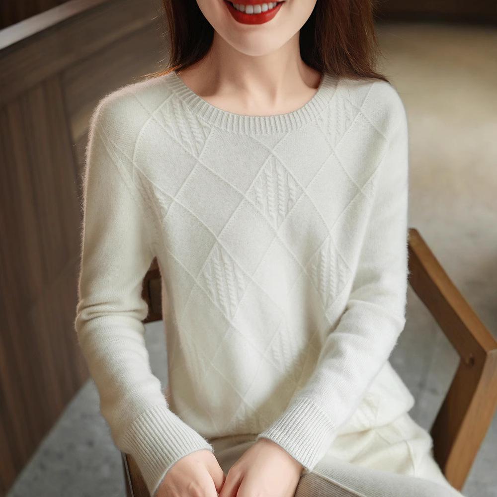 Women s 100% Wool Round Neck Slimming Knitted Sweater - Autumn/Winter 2XL (for 135-155 jin)
Women s 100% Wool Round Neck Slimming Knitted Sweater - Autumn/Winter 2XL (for 135-155 jin)
