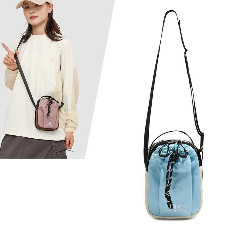 New Tooling Portable Casual Waterproof Women s Versatile Outdoor Sports Contrast Color One Shoulder Crossbody Mobile Phone Bag хаки
New Tooling Portable Casual Waterproof Women s Versatile Outdoor Sports Contrast Color One Shoulder Crossbody Mobile Phone Bag хаки