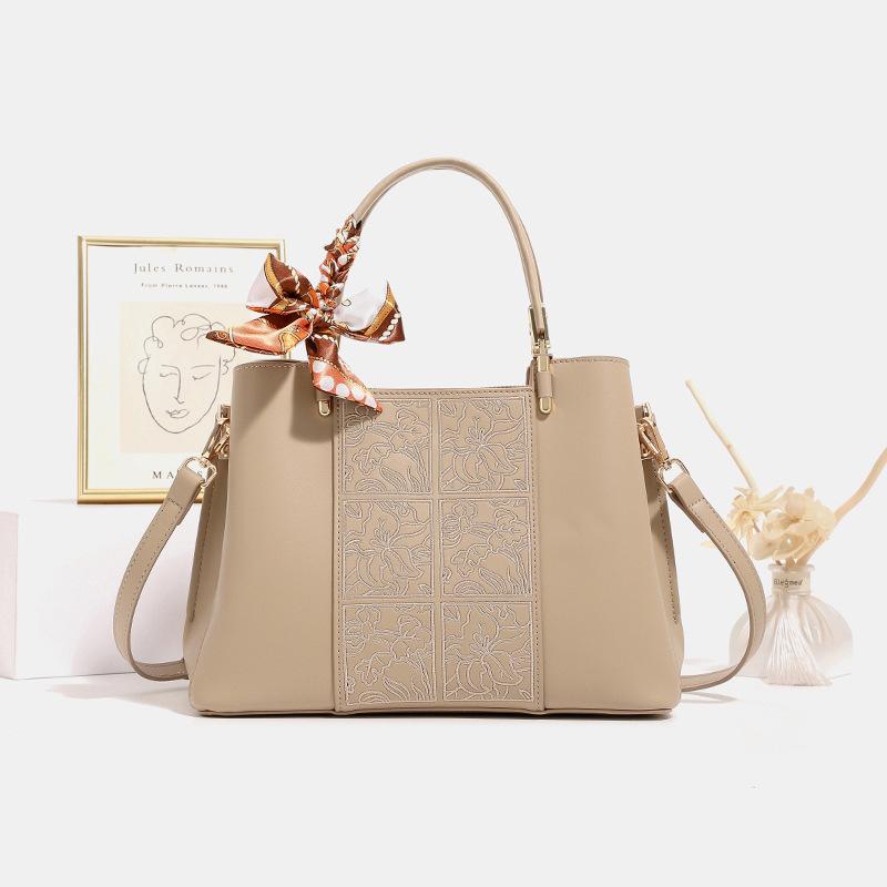 Versatile Bags, Women S Handbags, Mother Models, Atmospheric Versatile Large-Capacity Commuting Shoulder Messenger Bags хаки
Versatile Bags, Women S Handbags, Mother Models, Atmospheric Versatile Large-Capacity Commuting Shoulder Messenger Bags хаки