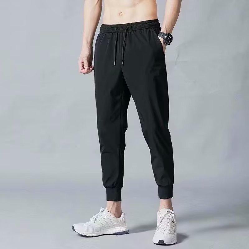 Чоловічий повсякденний весняно-осінній повсякденний светр-джемпер зі стоячим коміром – модний, універсальний, вільного крою з двох частин для пар Leather cord pants, L Чистий/чорний
Чоловічий повсякденний весняно-осінній повсякденний светр-джемпер зі стоячим коміром – модний, універсальний, вільного крою з двох частин для пар Leather cord pants, L Чистий/чорний