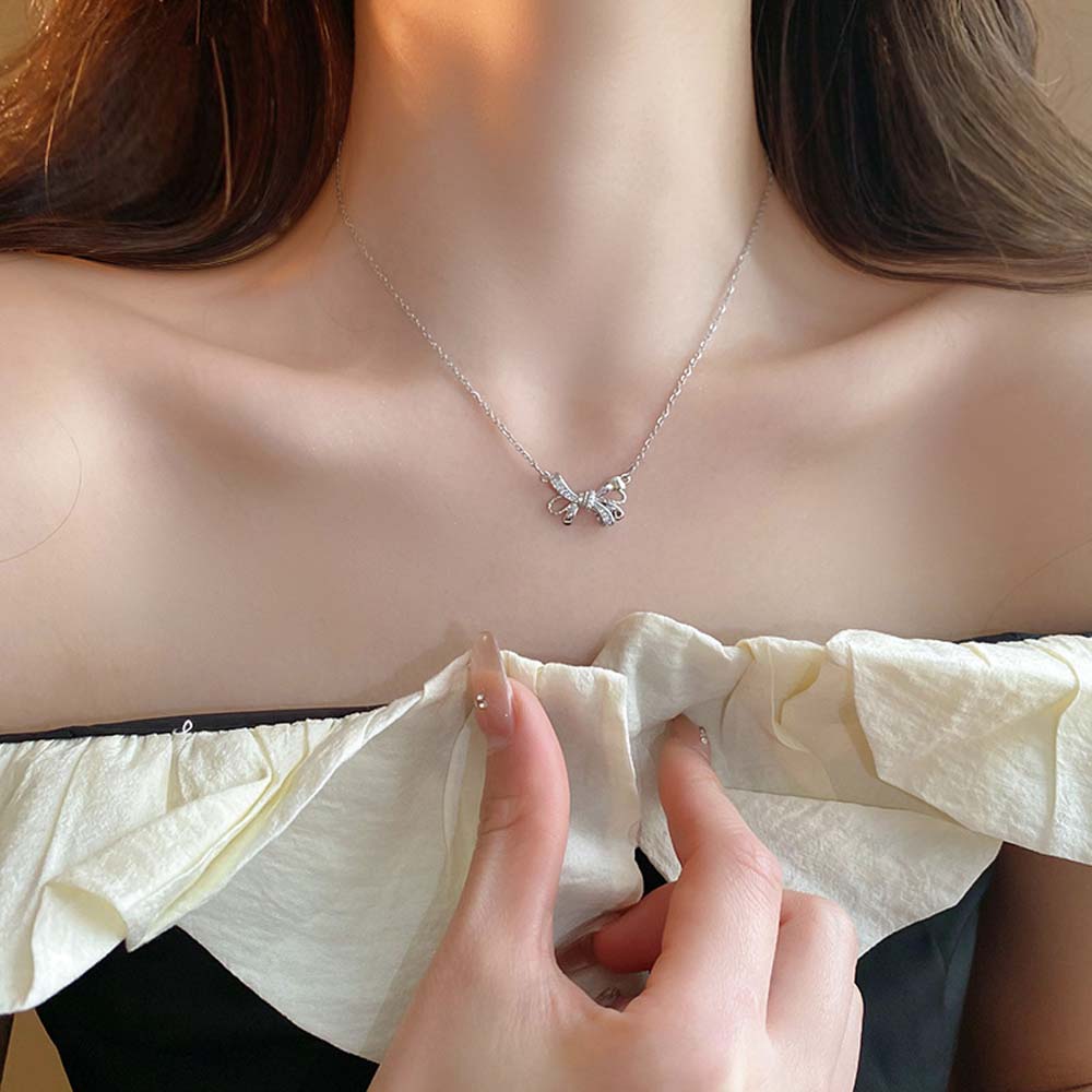 Цепочка на ключицу с бантом, кулон, колье с бантом, цепочка с бантом, бусины, ожерелье с милым бантом на открытом воздухе
Цепочка на ключицу с бантом, кулон, колье с бантом, цепочка с бантом, бусины, ожерелье с милым бантом на открытом воздухе