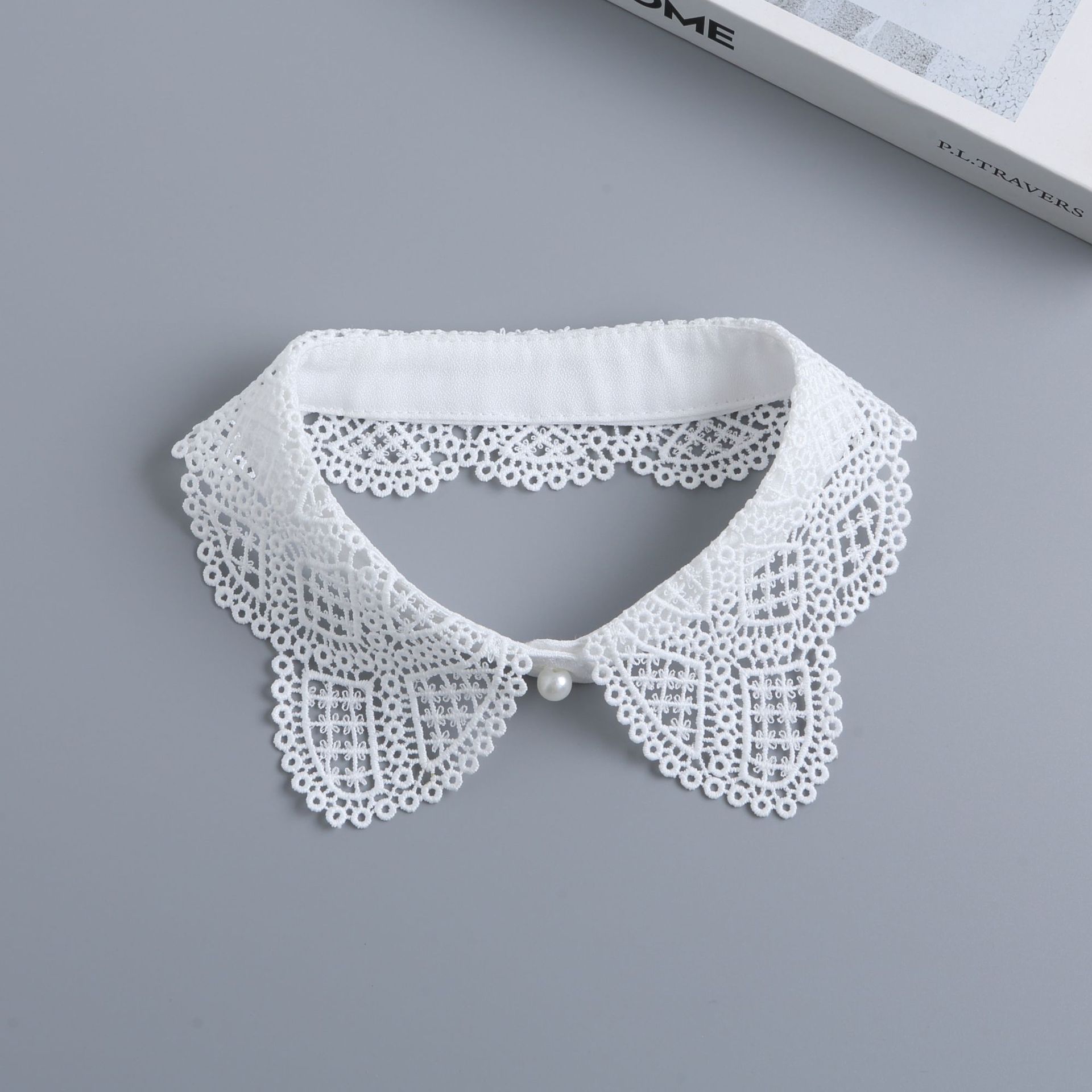 Hanfu Cloud Shoulder Ming Shawl Lace Pocket Fake Collar Versatile Hollow Collar Girls Accessories Small Shawl Small Stand-up Col белый
Hanfu Cloud Shoulder Ming Shawl Lace Pocket Fake Collar Versatile Hollow Collar Girls Accessories Small Shawl Small Stand-up Col белый
