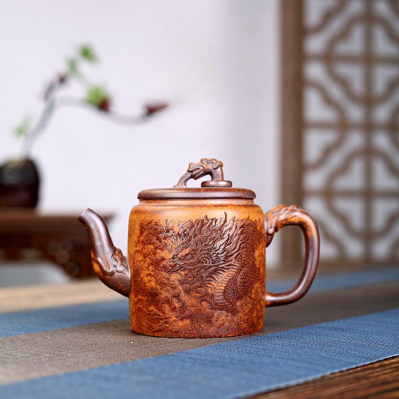 370ml Elegant Yixing Purple Clay Teapots Handmade Dragonchant Pot Raw Ore Hyperthermy Section Mud Tea Maker Kettle Zisha Tea Set
370ml Elegant Yixing Purple Clay Teapots Handmade Dragonchant Pot Raw Ore Hyperthermy Section Mud Tea Maker Kettle Zisha Tea Set