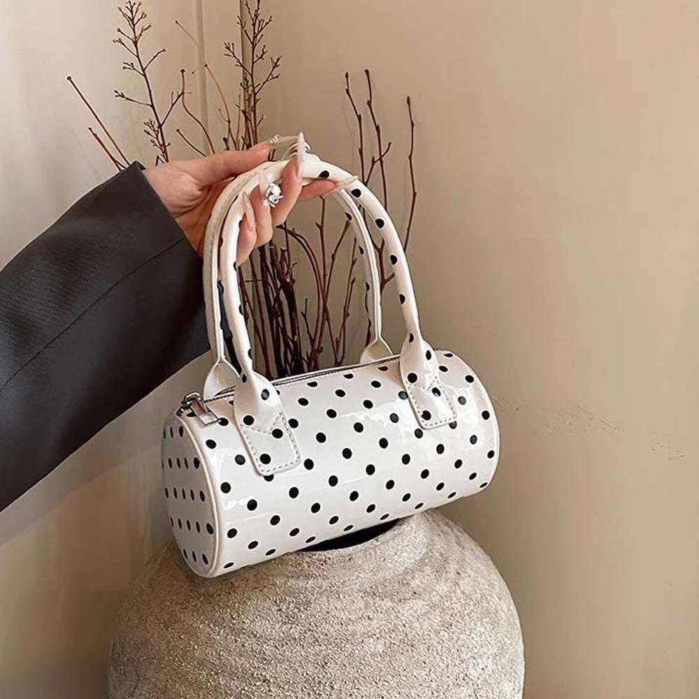 Polyester Spicy Girl Handbag Anti-Splash Water PU Shoulder Bag Polka Dot Cylindrical Bag Party чорний
Polyester Spicy Girl Handbag Anti-Splash Water PU Shoulder Bag Polka Dot Cylindrical Bag Party чорний