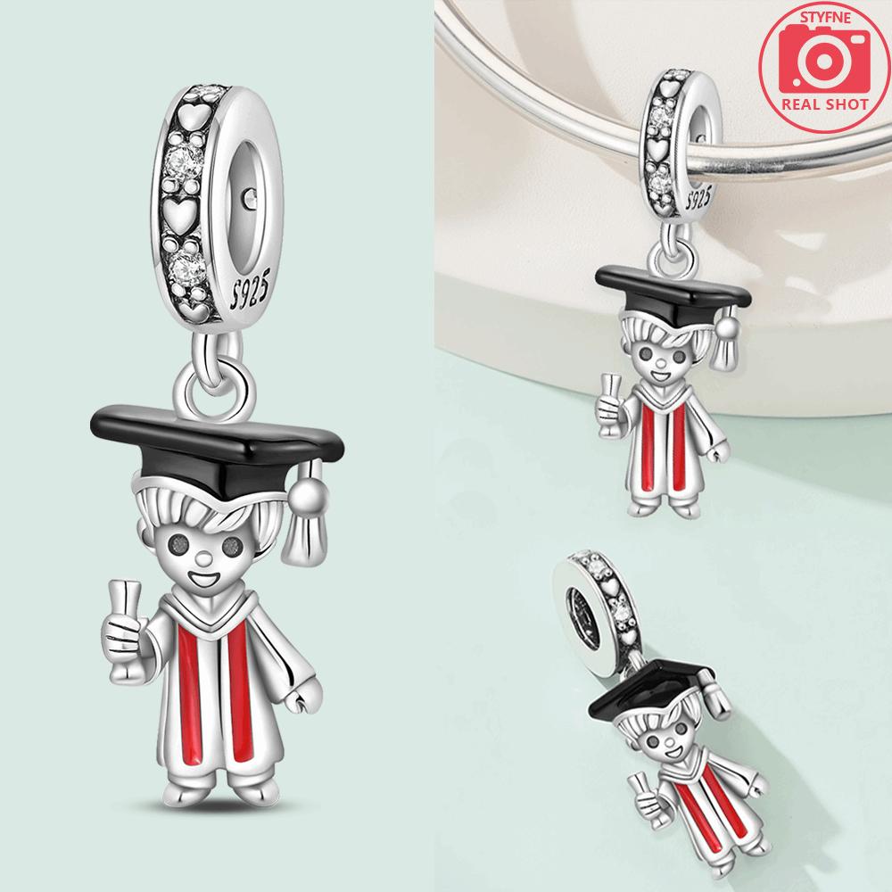 Silver 925 Graduation Season Series Excellent Boy Bachelor s Hat Pendant Charms Beads Fit Bracelet DIY Jewelry Gift For Women
Silver 925 Graduation Season Series Excellent Boy Bachelor s Hat Pendant Charms Beads Fit Bracelet DIY Jewelry Gift For Women