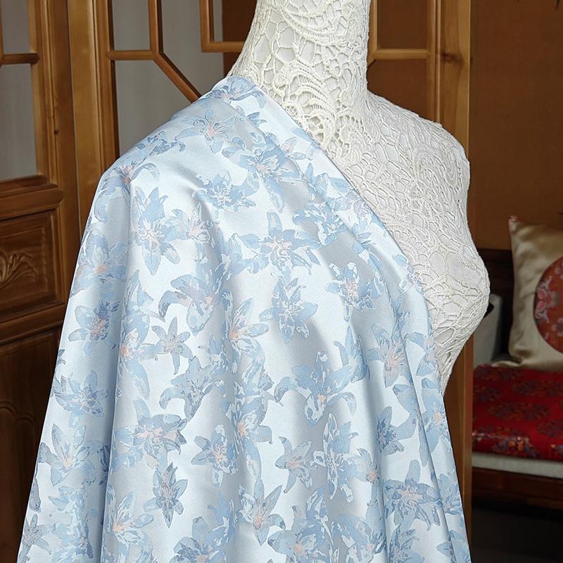 Embossed Jacquard Fabric White Beige Goldfish Design Sewing Material Cheongsam Dress Party Garment Wide 150cm Sold By Meter 100x150cm
Embossed Jacquard Fabric White Beige Goldfish Design Sewing Material Cheongsam Dress Party Garment Wide 150cm Sold By Meter 100x150cm