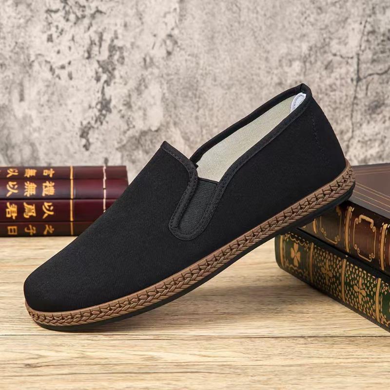 Старые пекинские тканевые туфли осень новые дышащие легкие повседневные мужские туфли на мягкой подошве для вождения по городу полынные тканевые туфли 45 чёрный
Старые пекинские тканевые туфли осень новые дышащие легкие повседневные мужские туфли на мягкой подошве для вождения по городу полынные тканевые туфли 45 чёрный