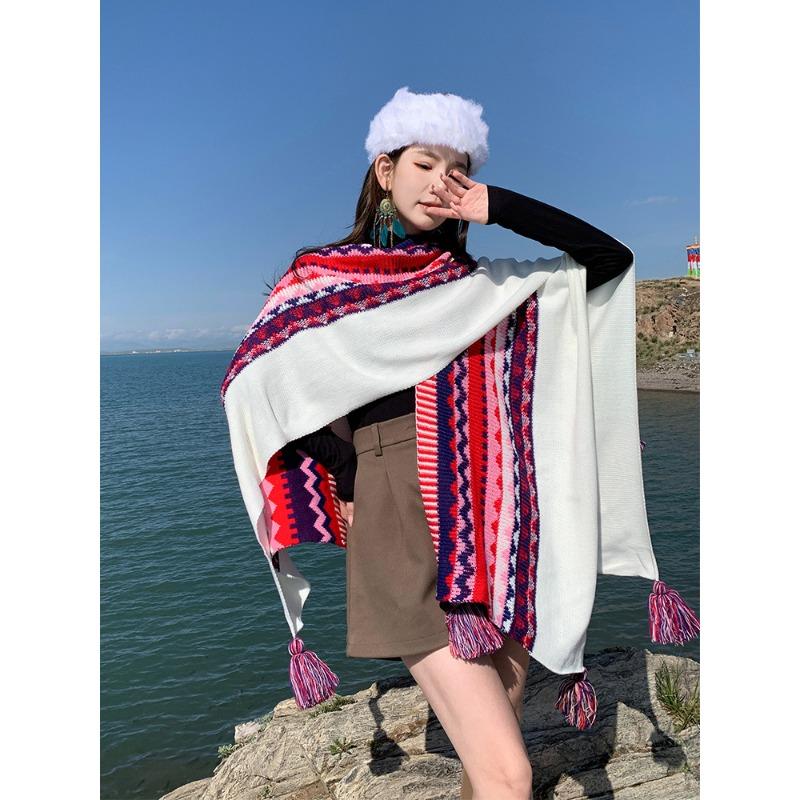 Богемный этнический стиль накидка женская Юньнаньский туризм летний солнцезащитный плащ украшение ретро-плащ старинный стиль кисточки 135*90cm
Богемный этнический стиль накидка женская Юньнаньский туризм летний солнцезащитный плащ украшение ретро-плащ старинный стиль кисточки 135*90cm