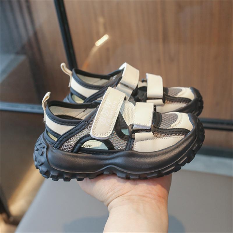 New Summer Children Shoes Mesh Breathable Boys Sport Shoes Cute-out Soft Sole Closed Toe Beach Girls Sandals EU26-36 26 чёрный
New Summer Children Shoes Mesh Breathable Boys Sport Shoes Cute-out Soft Sole Closed Toe Beach Girls Sandals EU26-36 26 чёрный