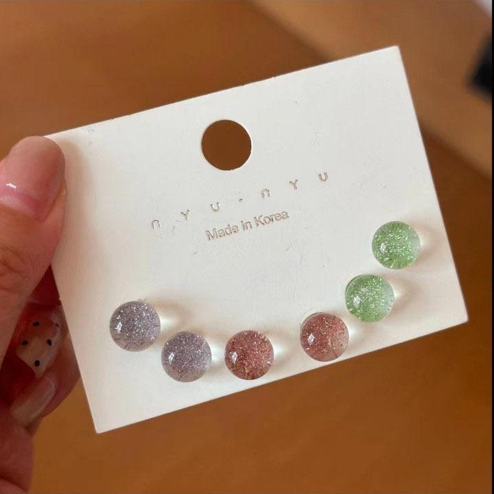 Pack Of 6 Color Ice Through Starry Sky Glitter Powder Doudou Stud Earrings Femininity Versatile Sweet Resin Earrings Earrings
Pack Of 6 Color Ice Through Starry Sky Glitter Powder Doudou Stud Earrings Femininity Versatile Sweet Resin Earrings Earrings