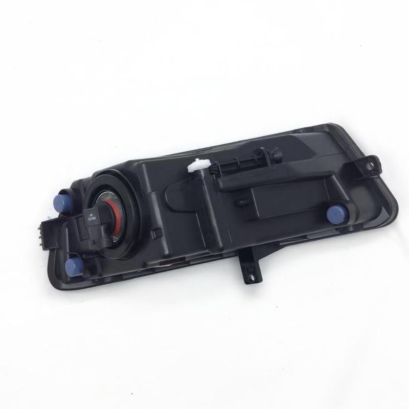 Compatible Fog Light Assembly for Volkswagen Lavida (Model Years 15, 16, 17) Premium, Driver s Side, Left
Compatible Fog Light Assembly for Volkswagen Lavida (Model Years 15, 16, 17) Premium, Driver s Side, Left