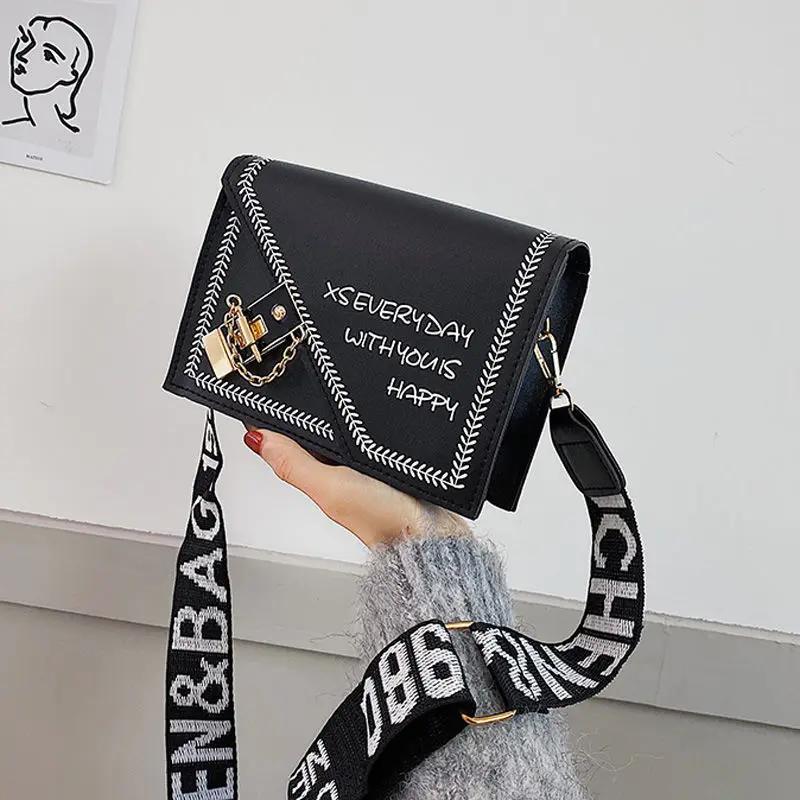 Новая женская сумка-мессенджер с широким ремешком, женская модная сумка через плечо, женская сумка, повседневная сумка через плечо с цепочкой, кошельки для девочек
Новая женская сумка-мессенджер с широким ремешком, женская модная сумка через плечо, женская сумка, повседневная сумка через плечо с цепочкой, кошельки для девочек