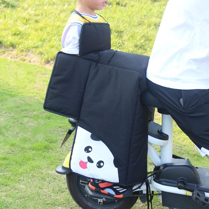 Детский водонепроницаемый электромобиль Зимняя защита ног и талии для езды Special Edition
Детский водонепроницаемый электромобиль Зимняя защита ног и талии для езды Special Edition