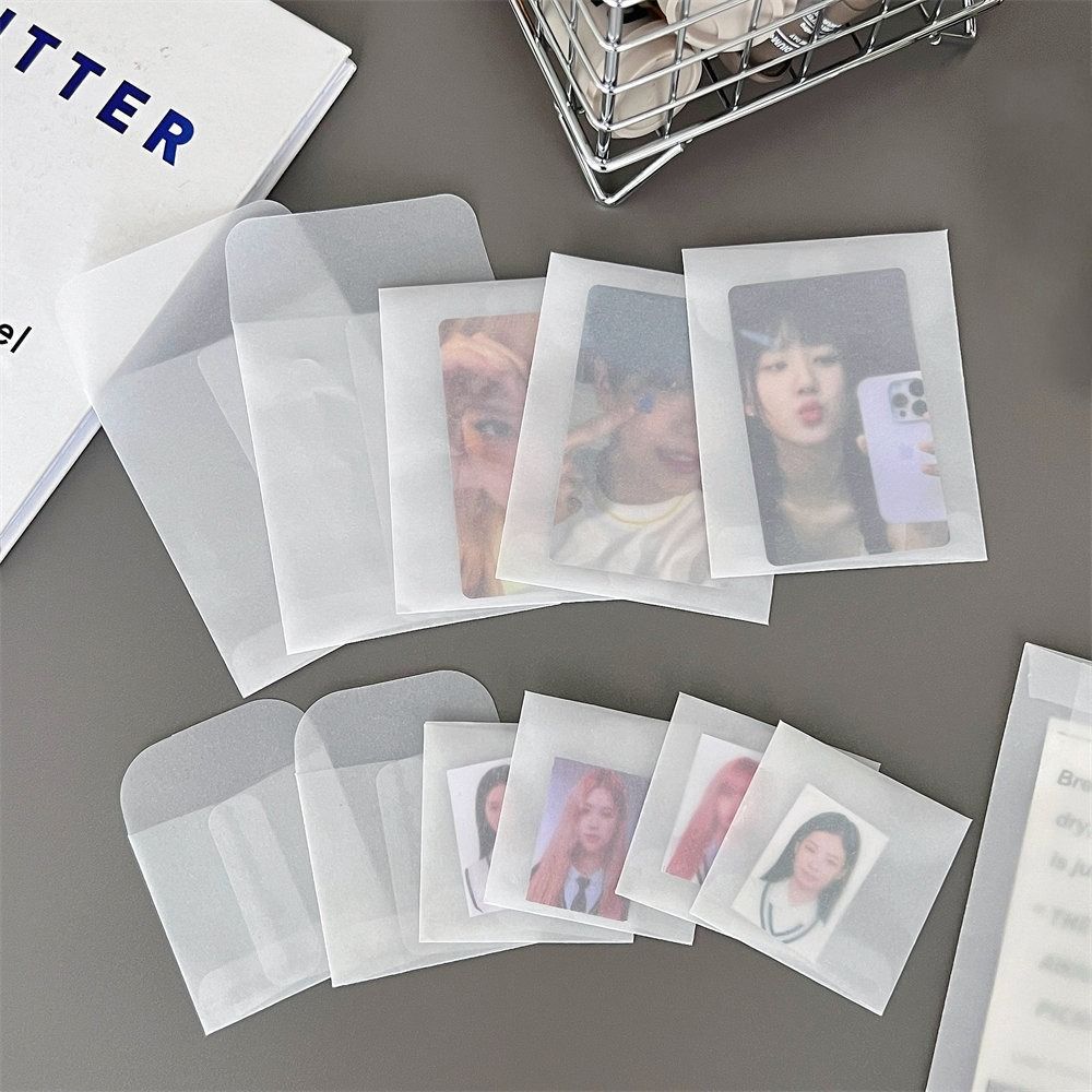 20Pcs Dustproof Butter Paper Bags Butter Paper Protective Bag Multi-function Card Holder
20Pcs Dustproof Butter Paper Bags Butter Paper Protective Bag Multi-function Card Holder