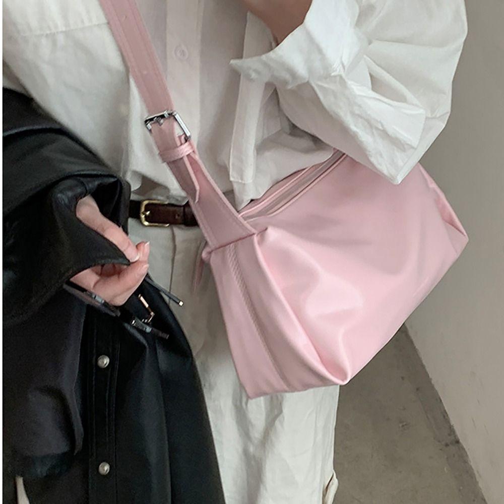 Сумка большой емкости на одно плечо PU Tote Bag Модная дорожная сумочка Женщины Мужчины
Сумка большой емкости на одно плечо PU Tote Bag Модная дорожная сумочка Женщины Мужчины