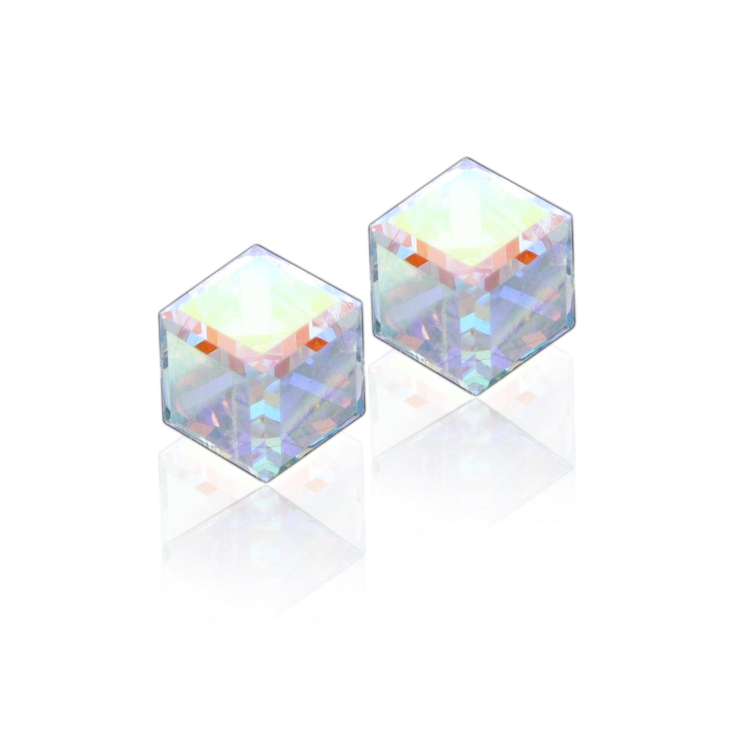 Серьги-гвоздики из стерлингового серебра 925 пробы Aurora Borealis с кристаллами-кубами
Серьги-гвоздики из стерлингового серебра 925 пробы Aurora Borealis с кристаллами-кубами