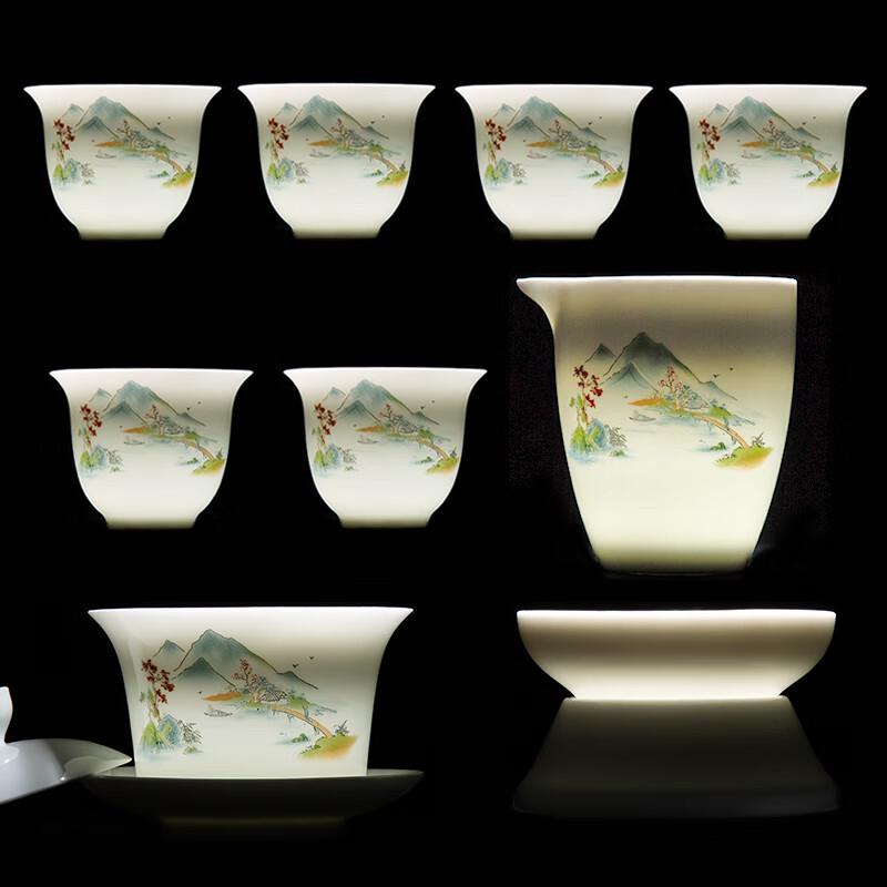 Nordic White Ceramic Kung Fu Tea Set
Nordic White Ceramic Kung Fu Tea Set