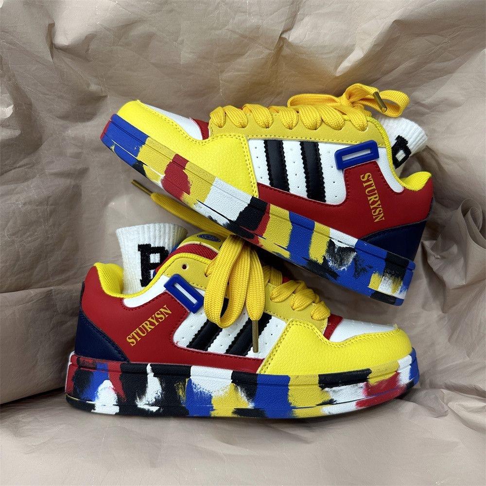 Korean version of student niche design sense color matching versatile men s and women s board shoes new retro classic casual sports shoes 43
Korean version of student niche design sense color matching versatile men s and women s board shoes new retro classic casual sports shoes 43