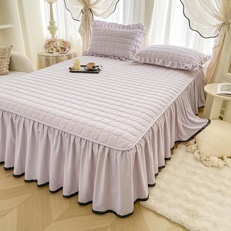 Waterproof Original Cotton Bed Skirt with Soybean Cotton Filling and Lace Trim - Soft and Thickened for Mother and Baby. Pair of Pillowcases
Waterproof Original Cotton Bed Skirt with Soybean Cotton Filling and Lace Trim - Soft and Thickened for Mother and Baby. Pair of Pillowcases