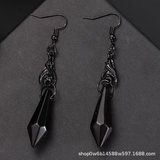 Gothic Retro Dark Vampire Bat Multiple Facets Cone Artificial Purple-green Crystal Long Dangle Earrings for Women Jewelry Gifts чорний
Gothic Retro Dark Vampire Bat Multiple Facets Cone Artificial Purple-green Crystal Long Dangle Earrings for Women Jewelry Gifts чорний