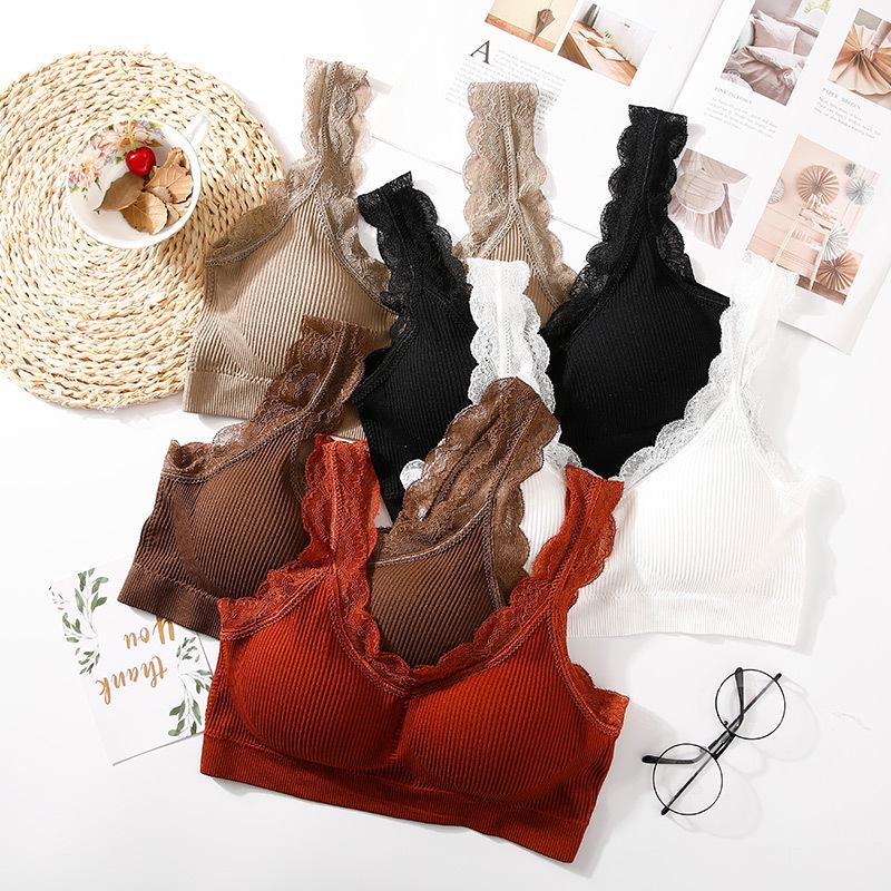 Sexy Lace Bra Top Women Push Up Wireless Women Padded Bralette Underwear Lingerie Sports Bra Female Crop Tops
Sexy Lace Bra Top Women Push Up Wireless Women Padded Bralette Underwear Lingerie Sports Bra Female Crop Tops