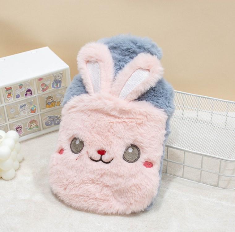 1000ML Cute Plush Hot Water Bottle: Hand & Foot Warmer with Insertable Hand Pockets
1000ML Cute Plush Hot Water Bottle: Hand & Foot Warmer with Insertable Hand Pockets