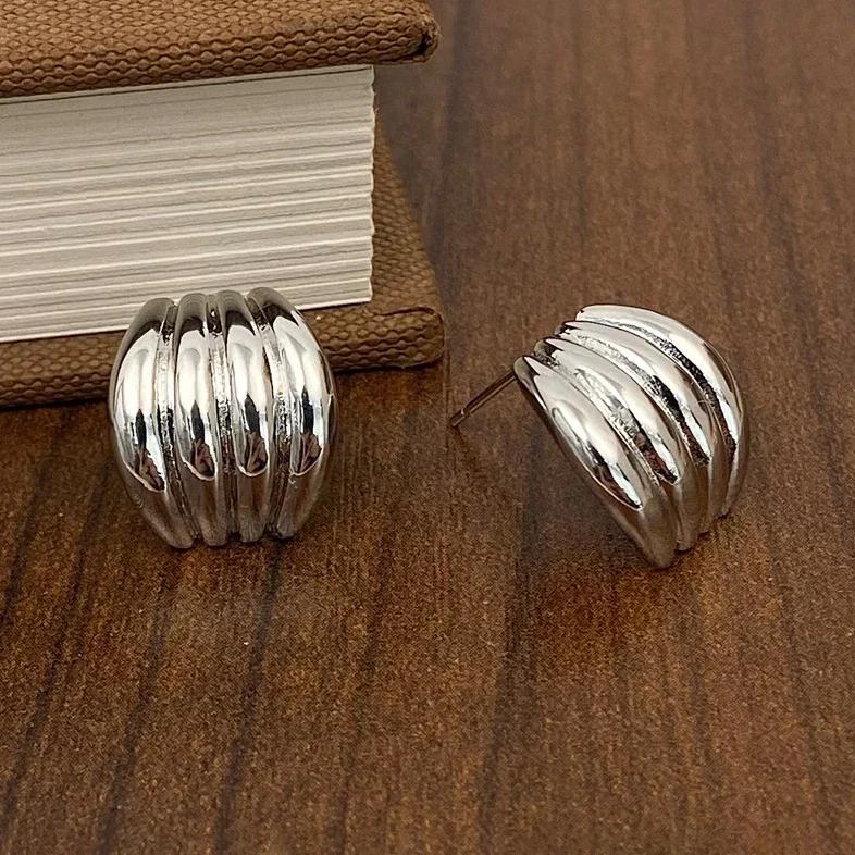 PONYKISS Sterling Silver Needle Minimalist Striped Arc-shaped Stud Earrings for Women Trendy Fashion Accessories
PONYKISS Sterling Silver Needle Minimalist Striped Arc-shaped Stud Earrings for Women Trendy Fashion Accessories
