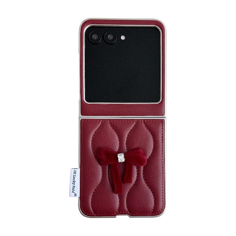 Fashionable Bowknot Motorola Razr60 Drop-proof Foldable Phone Case with Anti-lost Rope. Motorola razr60/50
Fashionable Bowknot Motorola Razr60 Drop-proof Foldable Phone Case with Anti-lost Rope. Motorola razr60/50