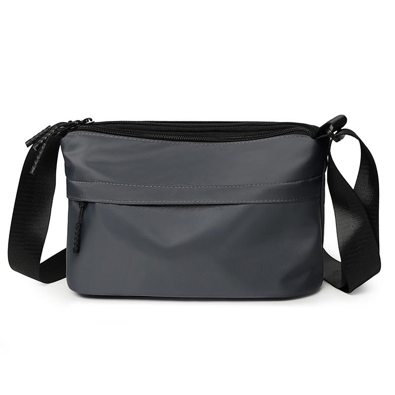 Men s Shoulder Bag Large Capacity Water-repellent Sport Small Square Bag
Men s Shoulder Bag Large Capacity Water-repellent Sport Small Square Bag