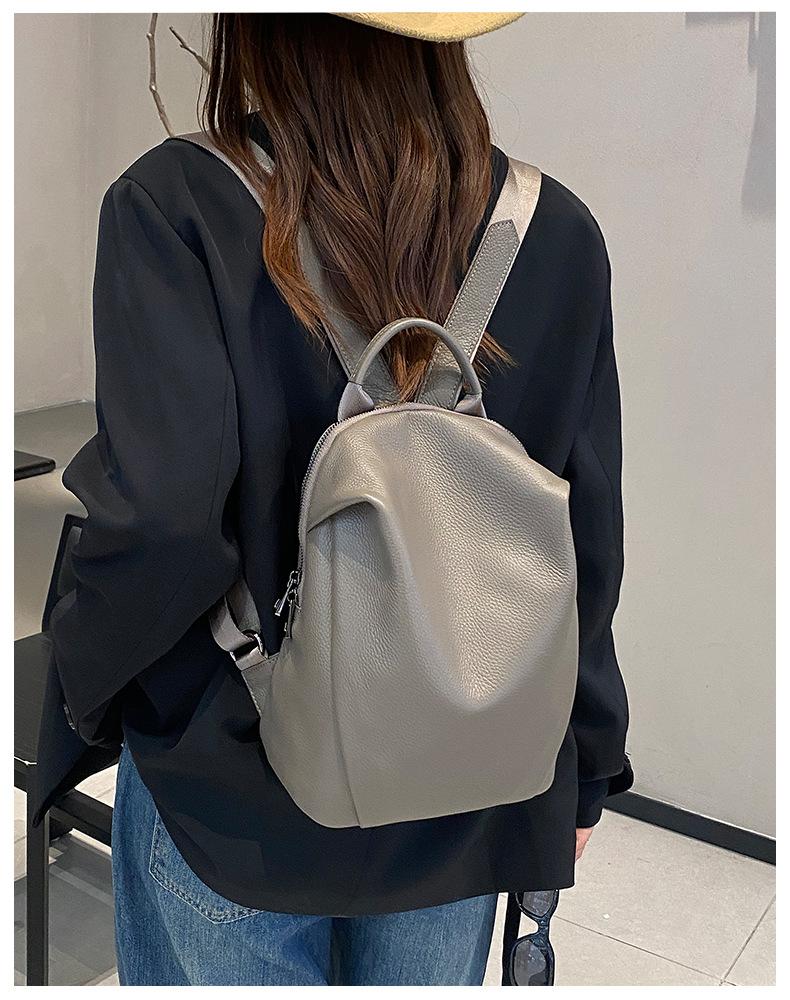 Mini Genuine Leather Backpack - Soft Leather Casual Daypack for Women L сірий
Mini Genuine Leather Backpack - Soft Leather Casual Daypack for Women L сірий