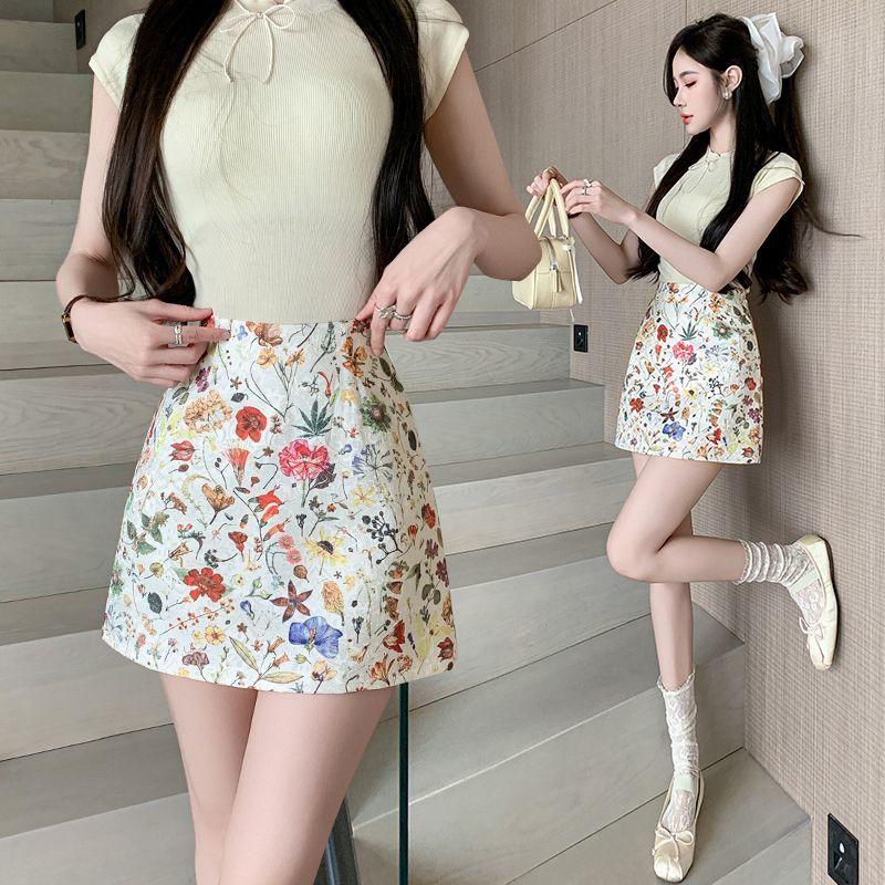Elegant Floral Retro Short Skirt Women Spring Summer High Waisted Create Slim Effect A-line S
Elegant Floral Retro Short Skirt Women Spring Summer High Waisted Create Slim Effect A-line S