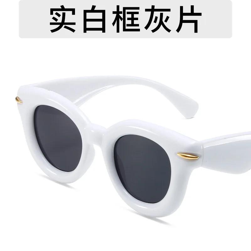 New Arrive Round Sunglasses for Female Luxury Red Sun Glasses Women Shades High Street Fashion Glasses Shades UV400 Eyewear 1PC
New Arrive Round Sunglasses for Female Luxury Red Sun Glasses Women Shades High Street Fashion Glasses Shades UV400 Eyewear 1PC