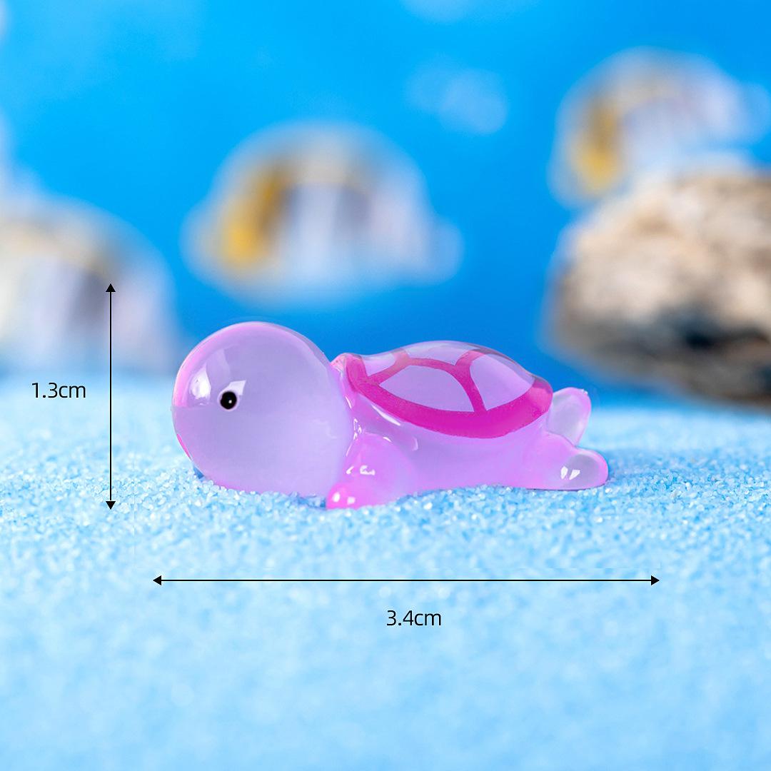 Glow-in-the-Dark Turtle MicroLandscape Decoration Moss Aquarium Resin Craft Figurine Small Desktop Ornament for Fish TankScenery 1PC червоний
Glow-in-the-Dark Turtle MicroLandscape Decoration Moss Aquarium Resin Craft Figurine Small Desktop Ornament for Fish TankScenery 1PC червоний