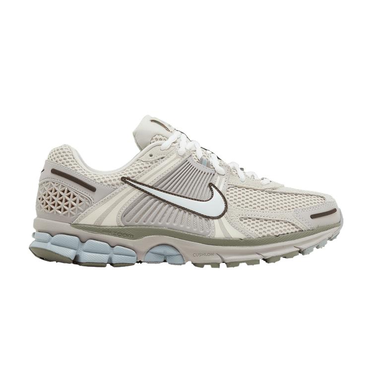 Nike Zoom Vomero 5 SE Light Orewood Brown 41
Nike Zoom Vomero 5 SE Light Orewood Brown 41