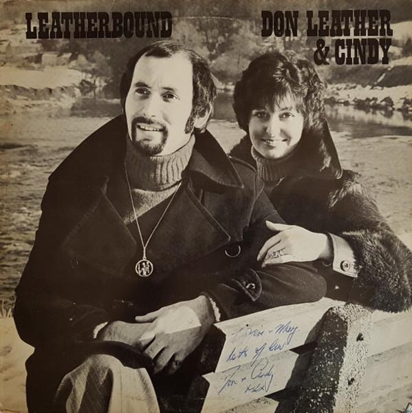 LP Record DON LEATHER & CINDY - Leatherbound SRT79CUS211 Not On Label 1979 UK Country Used
LP Record DON LEATHER & CINDY - Leatherbound SRT79CUS211 Not On Label 1979 UK Country Used
