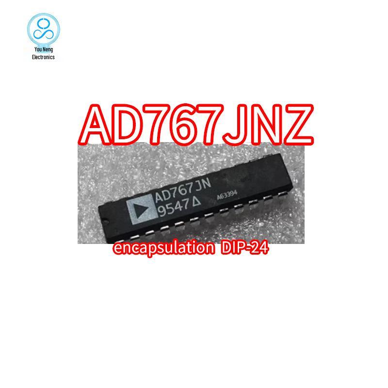 AD767 Series DIP-24 Analog-to-Digital Converter Chip
AD767 Series DIP-24 Analog-to-Digital Converter Chip