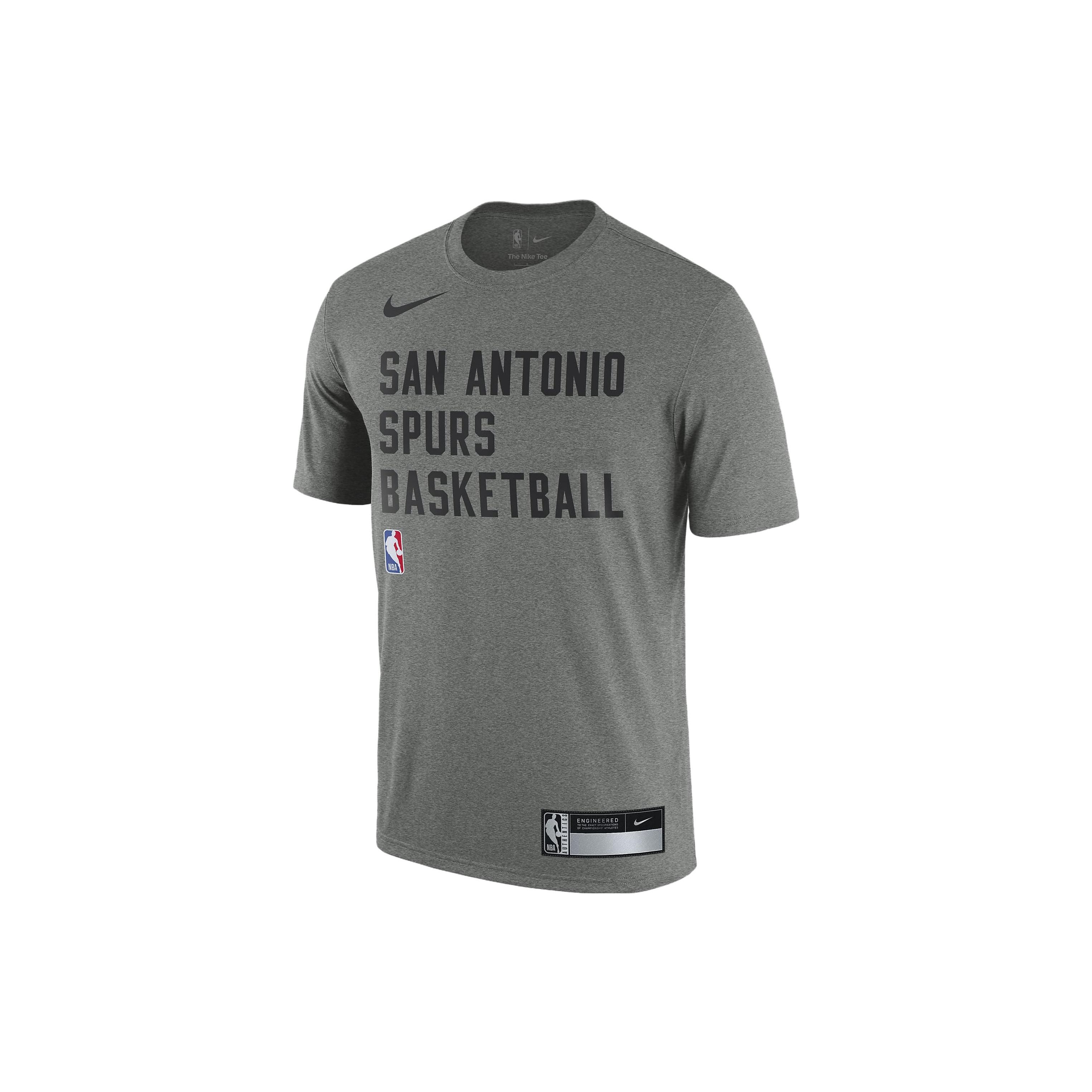 Мужская футболка с круглым вырезом Nike Dri-Fit NBA San Antonio Spurs, серая FJ0189-063 XXL
Мужская футболка с круглым вырезом Nike Dri-Fit NBA San Antonio Spurs, серая FJ0189-063 XXL