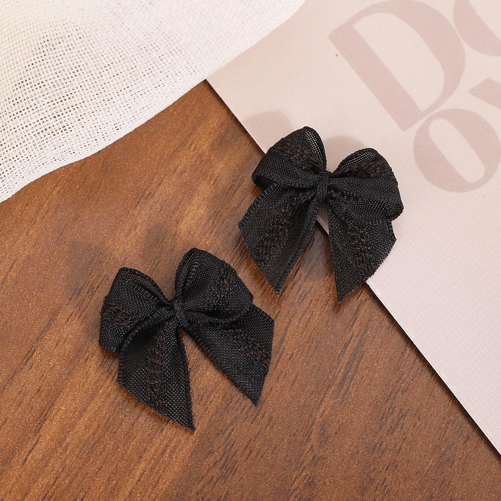 Chic Lace Bow Nail Art & Accessory Decor for DIY Crafts чёрный
Chic Lace Bow Nail Art & Accessory Decor for DIY Crafts чёрный