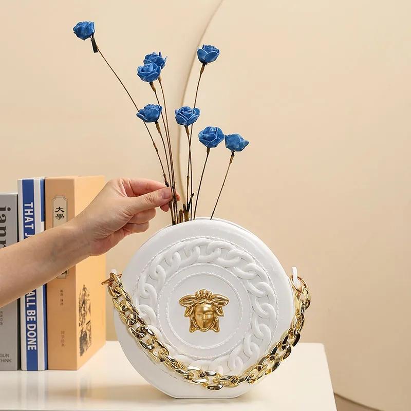 Nordic Style Flower Vase Women Body Half Face Flower Pot Vase Ceramic Art Crafts Bedroom Living Room Desktop Decoration белый
Nordic Style Flower Vase Women Body Half Face Flower Pot Vase Ceramic Art Crafts Bedroom Living Room Desktop Decoration белый