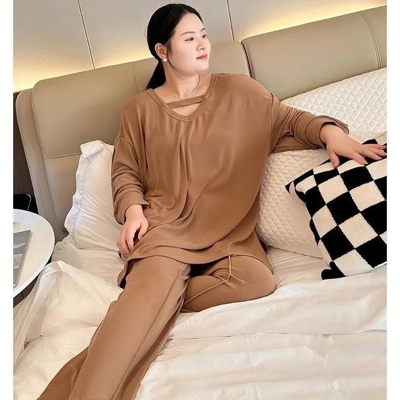 150KG Extra Large Size Loose Pajamas Women Solid Long-sleeved V-neck Two-piece Set Spring Casual Loungewear Can Be Worn Outside XXXL хакі
150KG Extra Large Size Loose Pajamas Women Solid Long-sleeved V-neck Two-piece Set Spring Casual Loungewear Can Be Worn Outside XXXL хакі